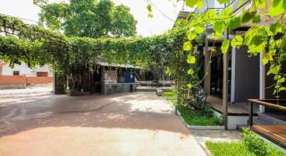 OYO 271 The Resort Romklao - 8