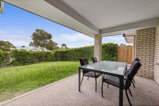 Charming 3-Bed Home Near Sunshine Coast - 9