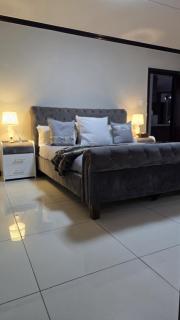 Candymore Luxury Fourways - 2