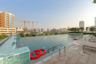 Lux 1 Bedroom Apartment in Majan - 3