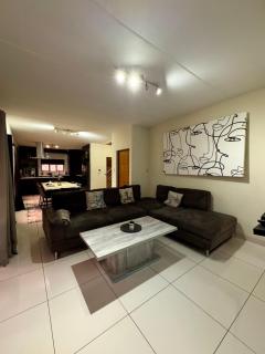 Gem in the heart of Sandton - 0