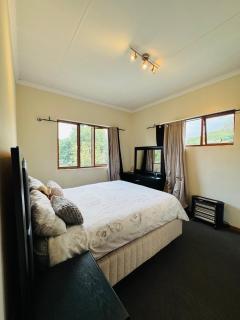 Gem in the heart of Sandton - 2