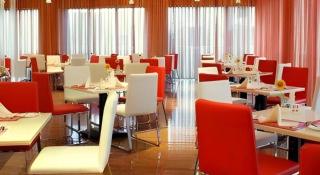 Ramada Plaza by Wyndham Hangzhou Riverside - 7