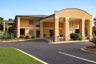 Days Inn by Wyndham Blythewood North Columbia - 9