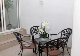 Refurbished Sliema Comfort Walk to Beach and Restaurants - 1
