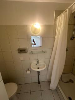 BJM Monteur Apartment - für 11 Personen, Frankfurt-Rödelheim - 2