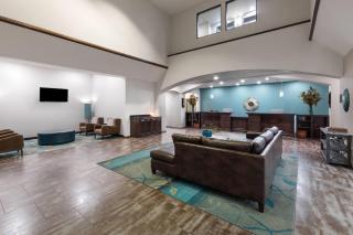 Baymont by Wyndham Andrews TX - 6