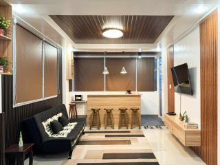 JL Valley Suites - 2