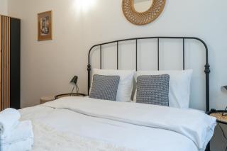 Orkana Spacious Apartment by BookingHost - 3