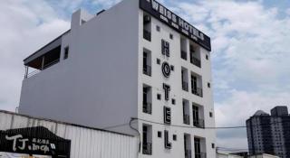 Weiss Hotels Kepong Baru - 7