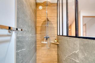 La Petite Maison Centrale - T4 - Centre Montluel - 1