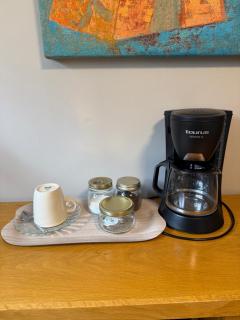 A 5 min de IFEMA, 10 del aeropuerto, Una o dos camas dobles con baño privado, entrada independiente - 3