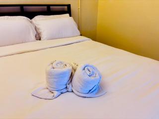 Sukhum Charoen Krung Tak-Sin bridge guest house - Bangkok - 6