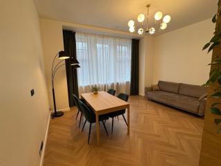 Green Velvet Residence 1 - 3