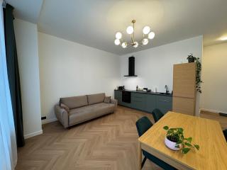 Green Velvet Residence 1 - 2