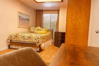 Silver Sands Den - 0