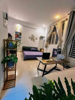 Gem's House 2- Kitchen Balcony Apartment - Ho Chi Minh City - 8