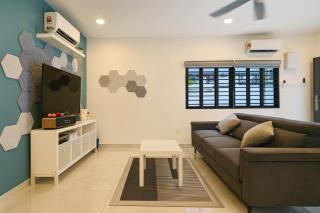 Tekun Landed D'Family Pickeball Fun House 5BR14pax by Our Stay - 3