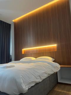 J&P Hotel Sriracha - 9