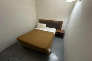 Hotel No 1 Lodge - 1