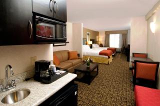 Holiday Inn Express & Suites Alexandria - Fort Belvoir by IHG - 8