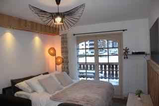 Centre, Pistes à pied, Vue magnifique, Calme, Tout renové, Grande terrasse - Les Gets - 4