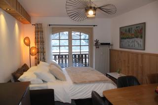 Centre, Pistes à pied, Vue magnifique, Calme, Tout renové, Grande terrasse - Les Gets - 3