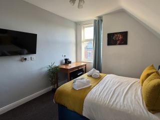 The Linden Leaf Rooms - 3