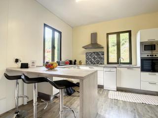 Avo Maria House by AH - 3