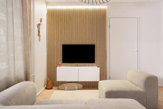 Arctic Circle Base: 1BR, Sauna, Parking - 4