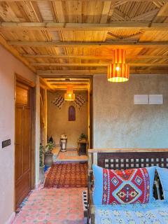 Atlas Walnut Hotel - 8