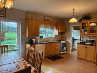 3 bedroom home close to Athenry in Galway - 8