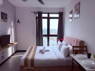 Luxury Studio - City View - LRT - KLCC - KL - Gleneagles - 7