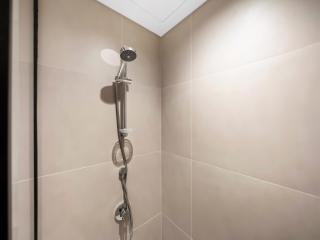 Sky High 2-Bedroom Apartment Stunning Opera & Downtown Views Opp Dubai Mall - 2