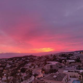 Luxury one bedroom Apartment with Castle view - 7