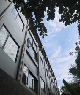 Shencasa Living Juanda - 8