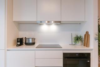 Modern Beach Apartment with Balcony & Parking - 3