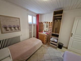 AUBERGE de SAINTE CROIX - 3