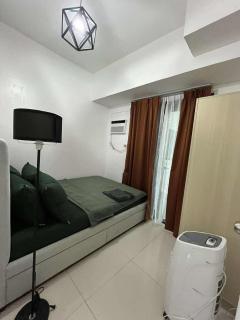 Elements Residences - 6