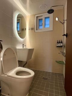 Hongdae, YG Entertainment Unique villa - 2