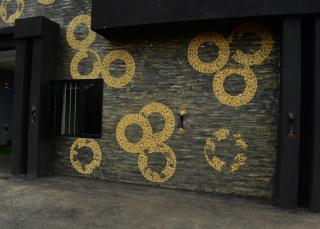 Empayer Hotel & Suites - 9