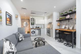 StayShort - Business Bay studio sleeping 4 centrally located - 3