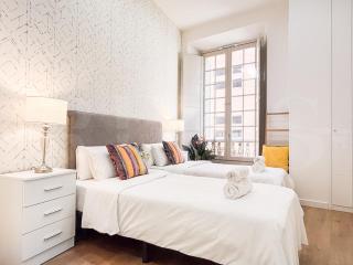 Heart of Malaga - Plaza del Teatro Apartment REMS - 7