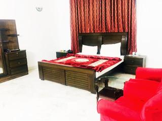 Crystal Inn Guest House - 5