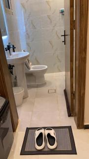 Luxury Modern Apartment - 4