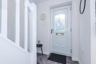 Long Term Stay 3 Bed 1 Bath & Parking Shropshire - 2