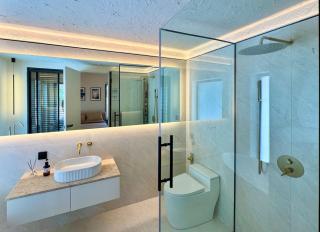 Central Luxury 3 Bed Pool Villa - 9