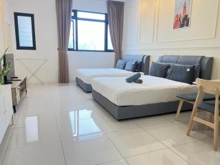 Chambers Residence by Gloria Homes - 2