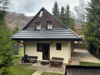 Chata za potokom - 9