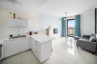 Stylish 1-Bed Flat at Jtower - 9